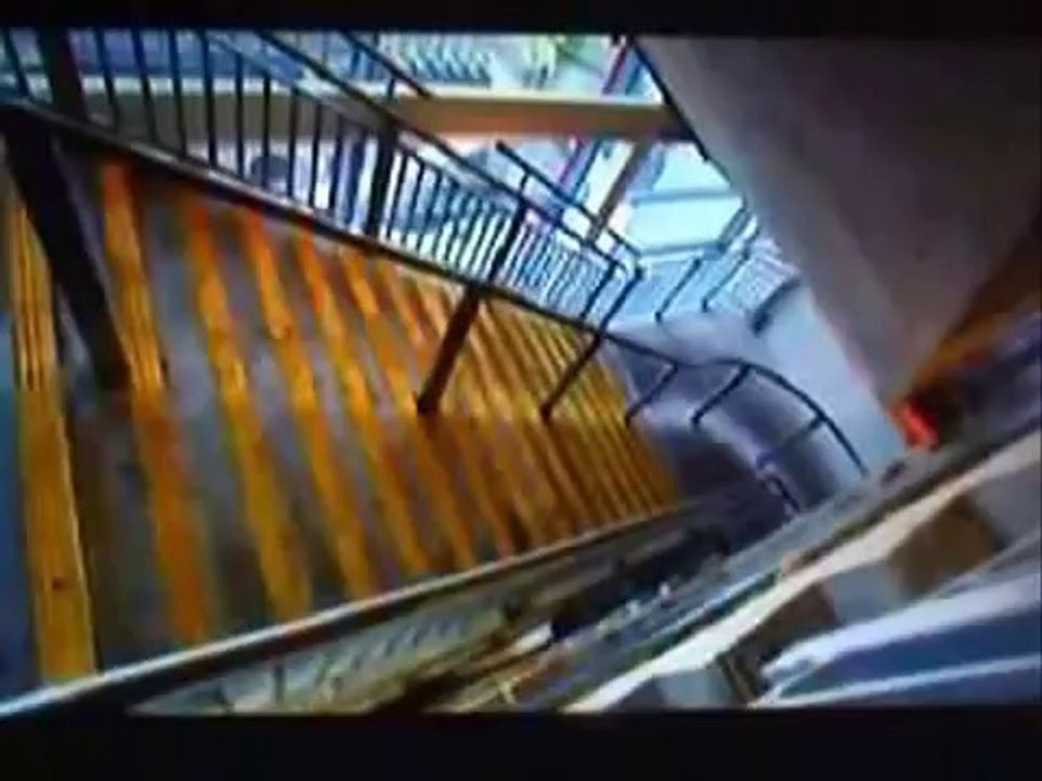 Parkour - Sebastien Foucan & Jerome Ben Aoues - Jump Britain