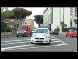 Napoli - Parcheggiatori abusivi incatenati al Cardarelli -live- (28.07.14)