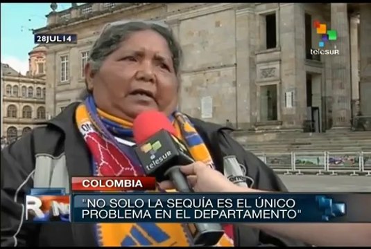 Mujeres colombianas exigen al gobierno medias para enfrentar sequía