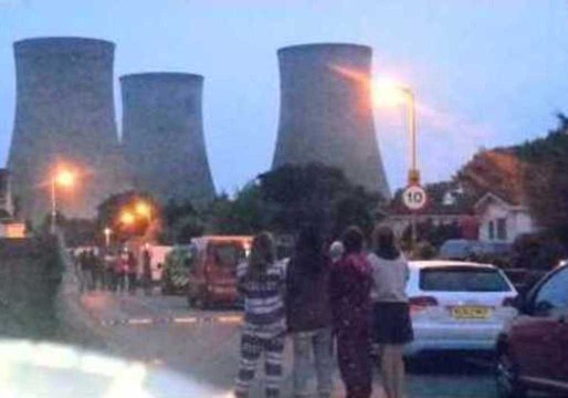 Huge Power Station Towers Demolished in Seconds