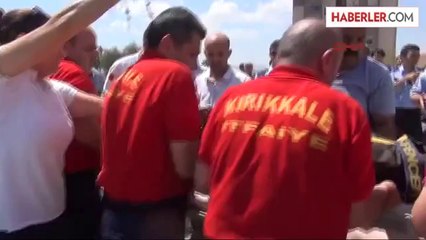 Cenaze Konvoyunda Kaza Yaptı: 3 Yaralı