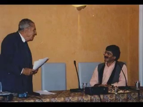 Entrevista en Radio Vigo con Profesor Rodriguez Delgado y Mádhana 23 4 89