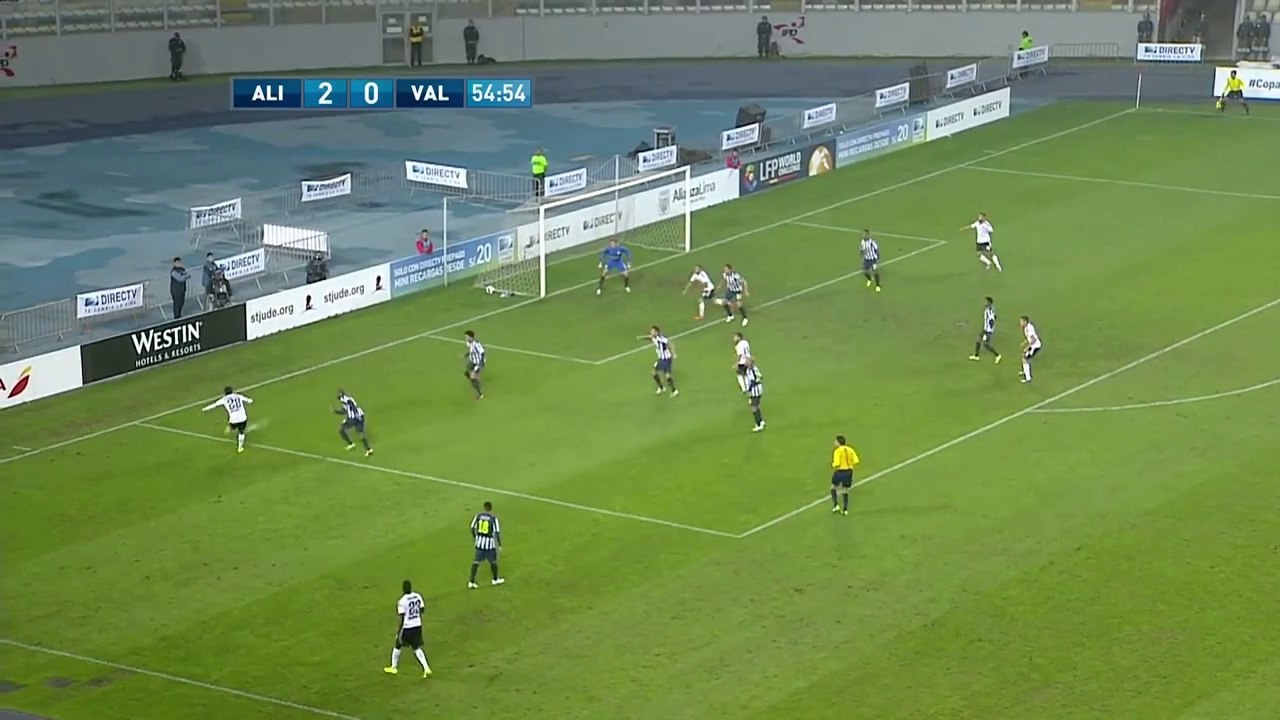 2014.07.26: Alianza Lima 2 - 2 Valencia CF (9-8)