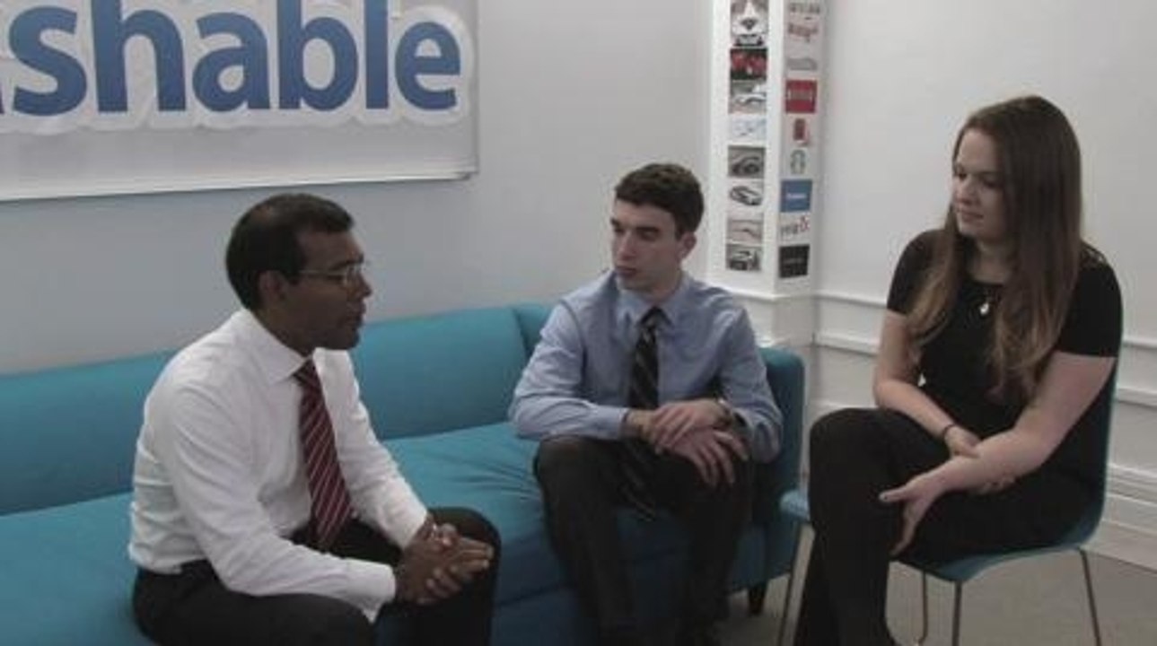 Maldives President Talks Social Media in Times of Change