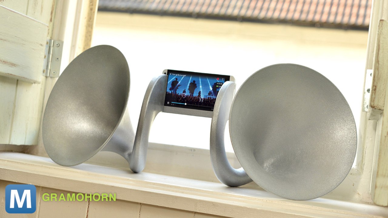 Gramohorn II Speaker Turns Your HTC One Into an Artistic Statement
