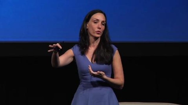 How American Express Reinvented Itself Using Social Media