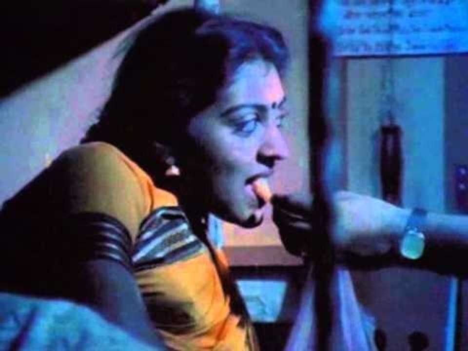 Mizhiyil malayalam song - Shubhayathra
