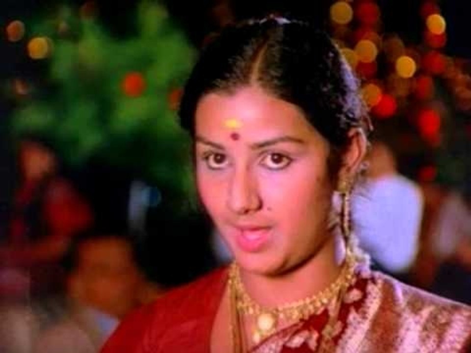 Thamburu Thane malayalam song - Ente Mohangal Poovaninhu