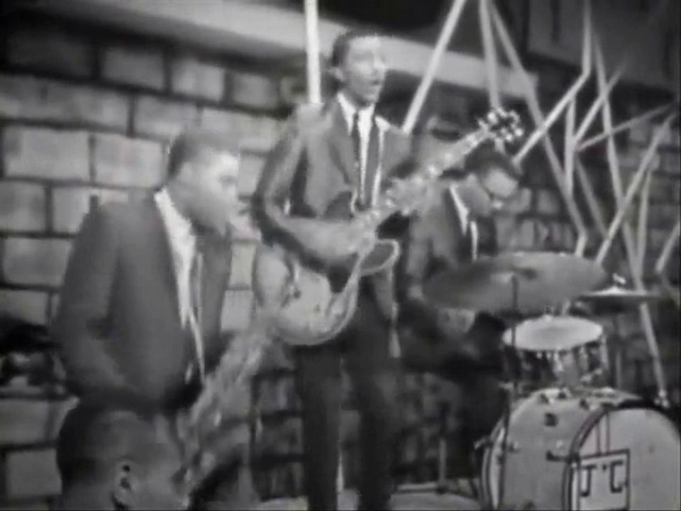 "90 On 80" Original song by Don Lange featuring Clif Lee on saxophone