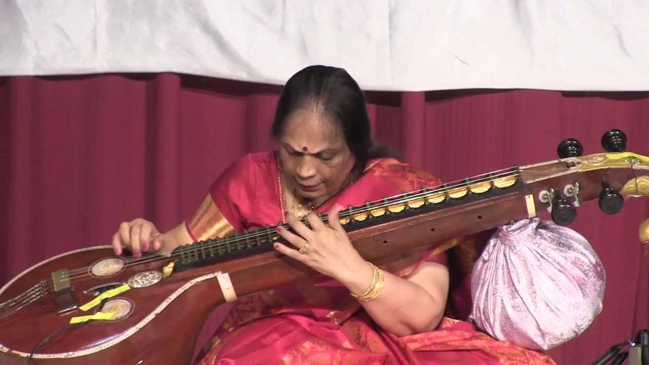 SAPNA: EKAAHAM: 24 HOURS OF VEENA VAADHANAM: RAGA DARSHANAM: DR. EMANI KALYANI: "ROCK" LITERALLY ROCKS ON THE VEENA