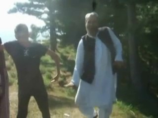 DESI MAST DANCE ON BABY DOLL SONG دیسی بے بی ڈول بابا