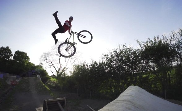 Sam Pilgrim presents HOMELAND 2014 - MTB