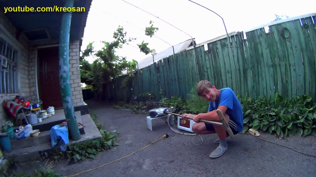 Expérience de malade avec un four à micro ondes... Danger!