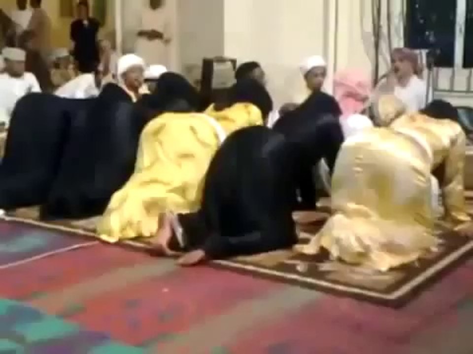 رقص خليجي مثير للكبار فقط - YouTube