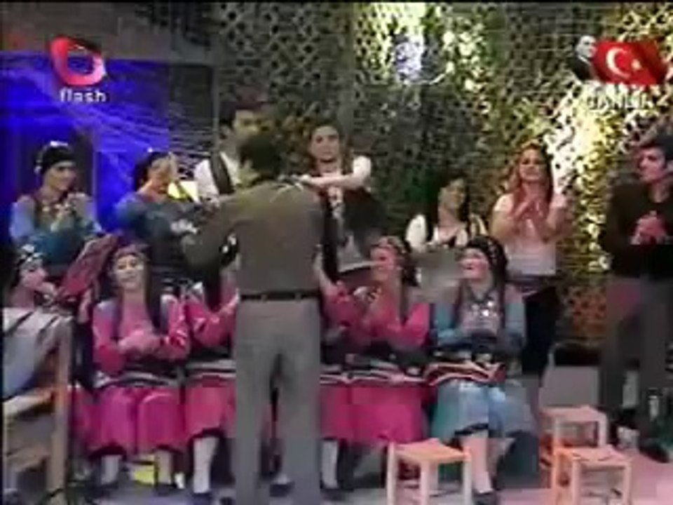 احلى دبكه تركيه حمااااس !_2