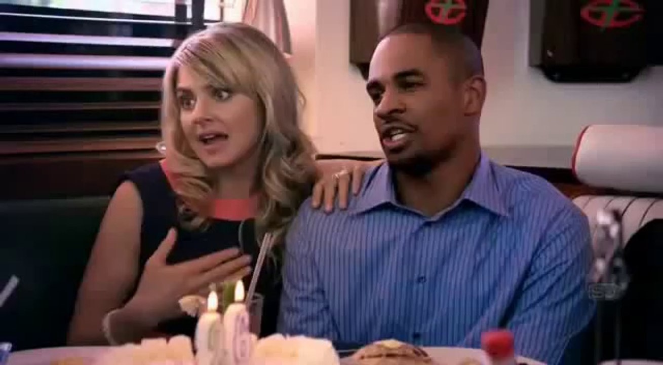 Happy Endings - Pilot Promo (ABC)