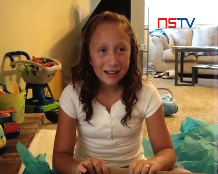 Surprise gift shocking reaction