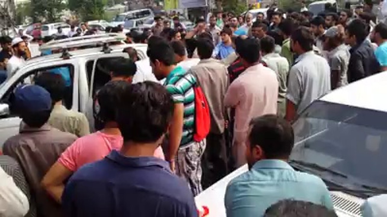 Accident in Saddar