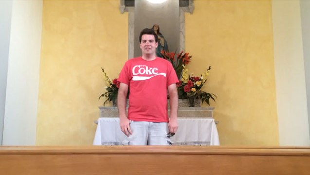 Halo Theme dans une église