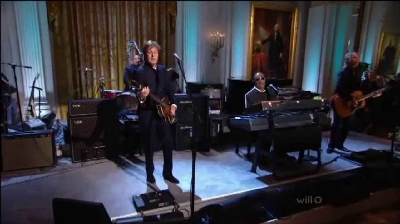 11 Ebony And Ivory  Paul McCartney Stevie Wonder