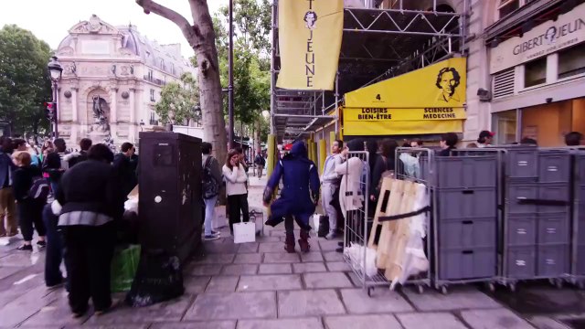 Assassin’s Creed : l'incroyable parkour sur les toits de Paris
