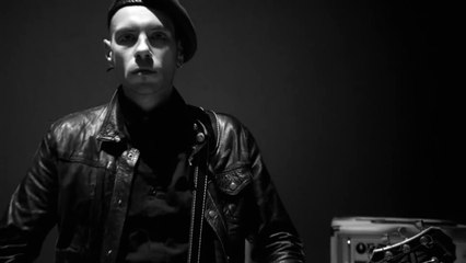 Dark Horses - Live On Hunger