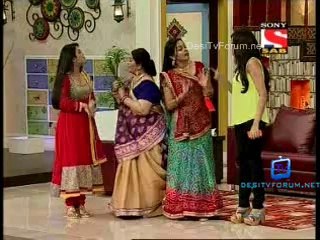 Tu Mere Agal Bagal Hai 30th July 2014 Video Watch Online