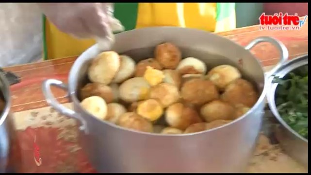 Ca sĩ Trần Lập đến với góc bếp yêu thương ở huyện nghèo nhất tỉnh Hà Giang