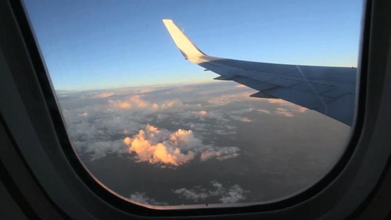 Airline Warns Passengers to Flush Drugs Before Landing