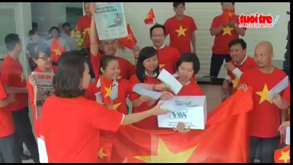 Thêm nhiều tấm lòng chung sức bảo vệ biển Đông