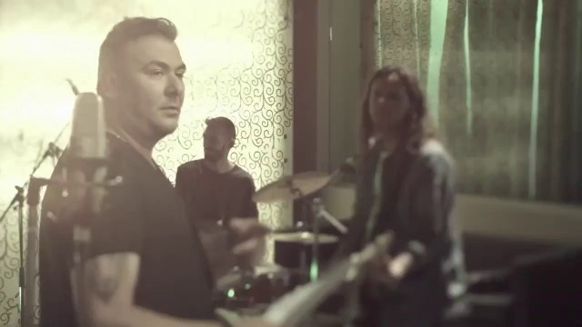 Αντώνης Ρέμος - Γίνεται Antonis Remos - Ginetai (Official ᴴᴰvideo clip) greek face