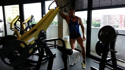 DORSALI ALLA VERTICAL TRACTION DI ROBERTO EUSEBIO