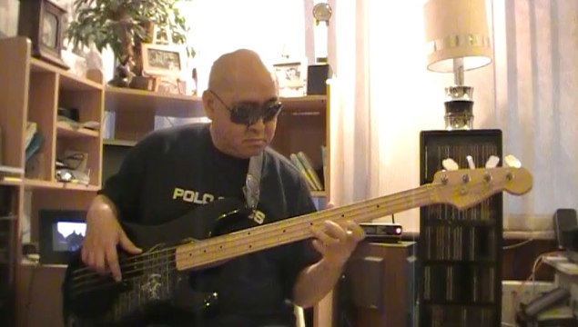 Jamming with Grover Washington Jr basscover Bob Roha