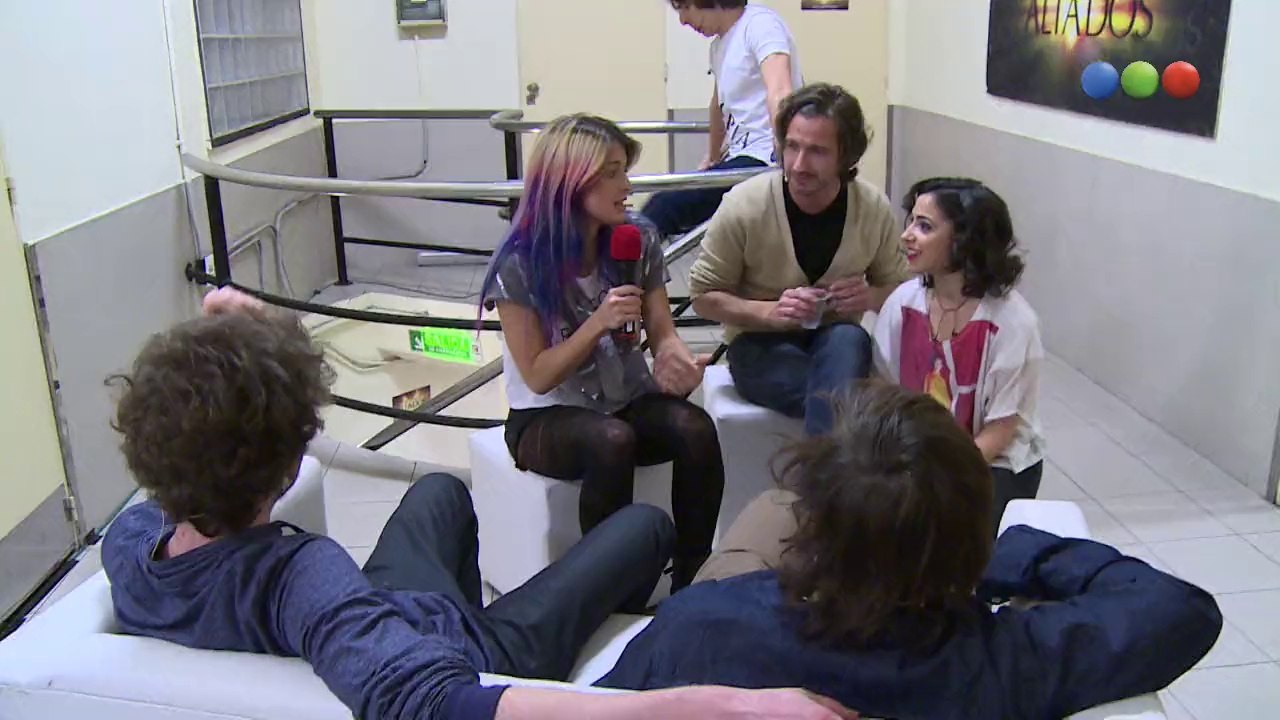 Aliados en Rex – Moonwalking