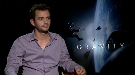 Bande-annonce : Gravity - Interview Jonas Cuaron (2) VO