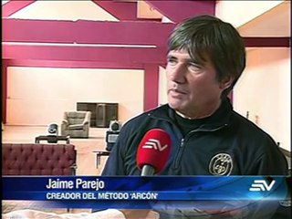 Fuerzas Armadas entrenan canes para detención de narcóticos