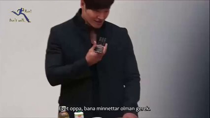 Kim Jong Kook Song Ji Hyo'yu Arıyor