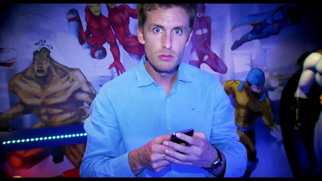 Bande-annonce : Babysitting - VF