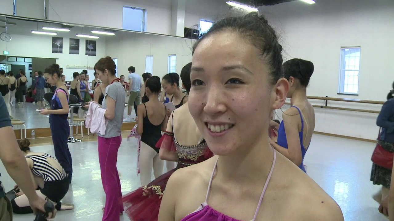 Paris ballet stars give master class to Fukushi...