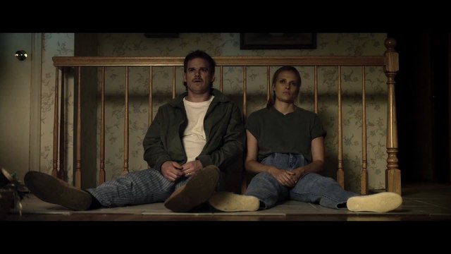 Bande-annonce : Cold in July (Juillet de Sang) - VO (2)