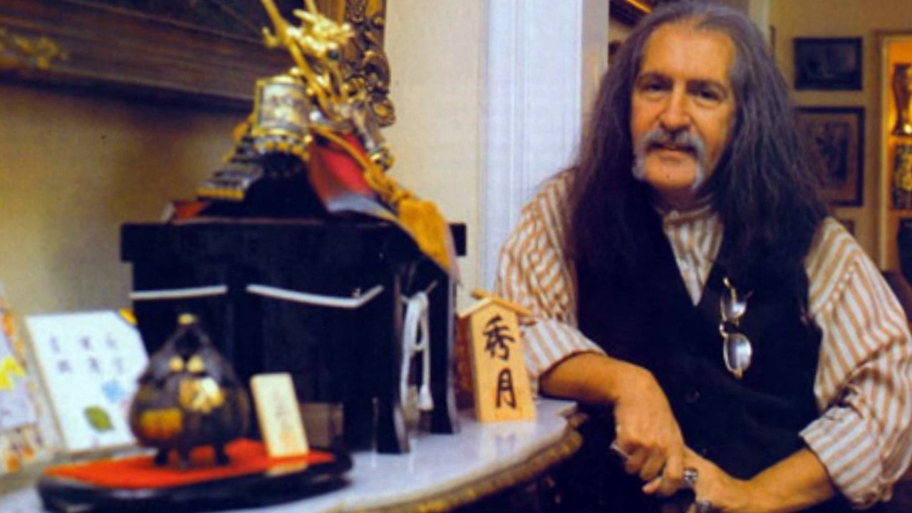 UZUN İNCE BİR YOLDAYIM