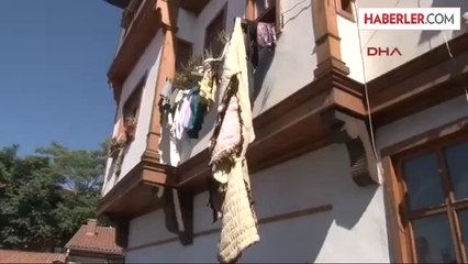 Ankara'da Çıkan Yangında 17 İşyeri Yandı