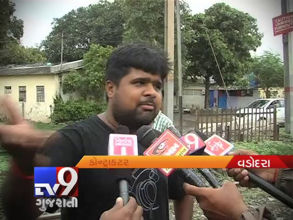 Tv9 IMPACT: Rain water soaks tonnes of food grains at railway yard, Vadodara - Tv9 Gujarati