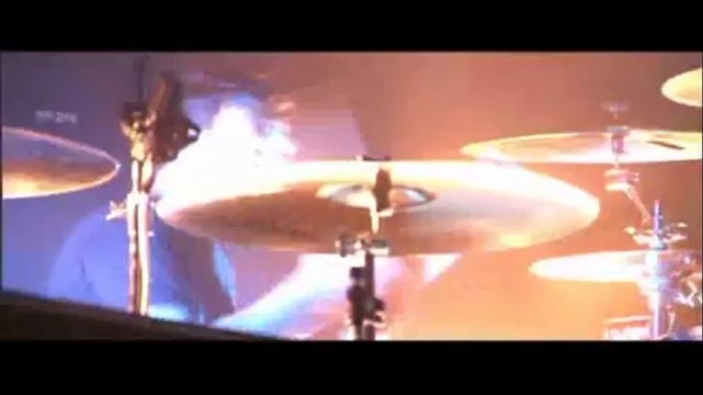 Angels and Airwaves - Distraction (Live)