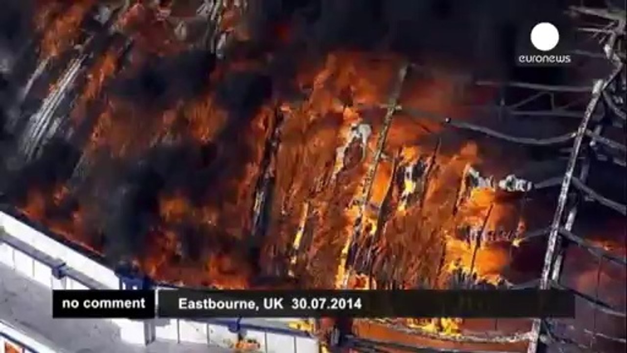 Fire and smoke engulf British pier
