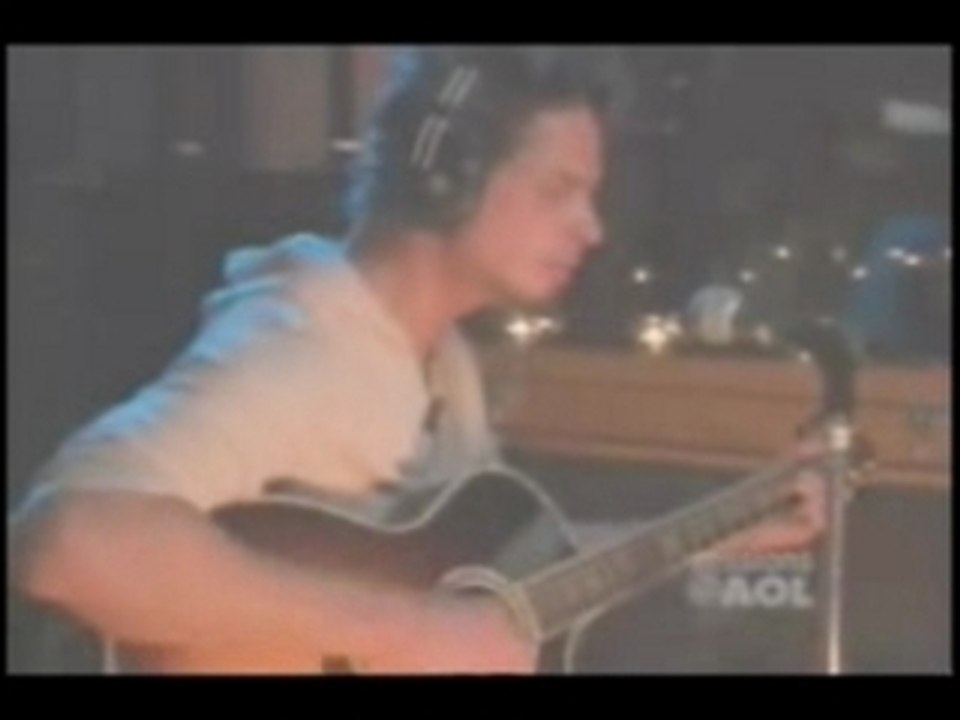 Audioslave - Like A Stone (Acoustic)