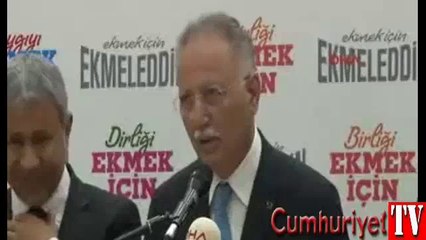 İhsanoğlu'ndan Arınç'a gönderme: Kahkaha atmayın ceza yazarım