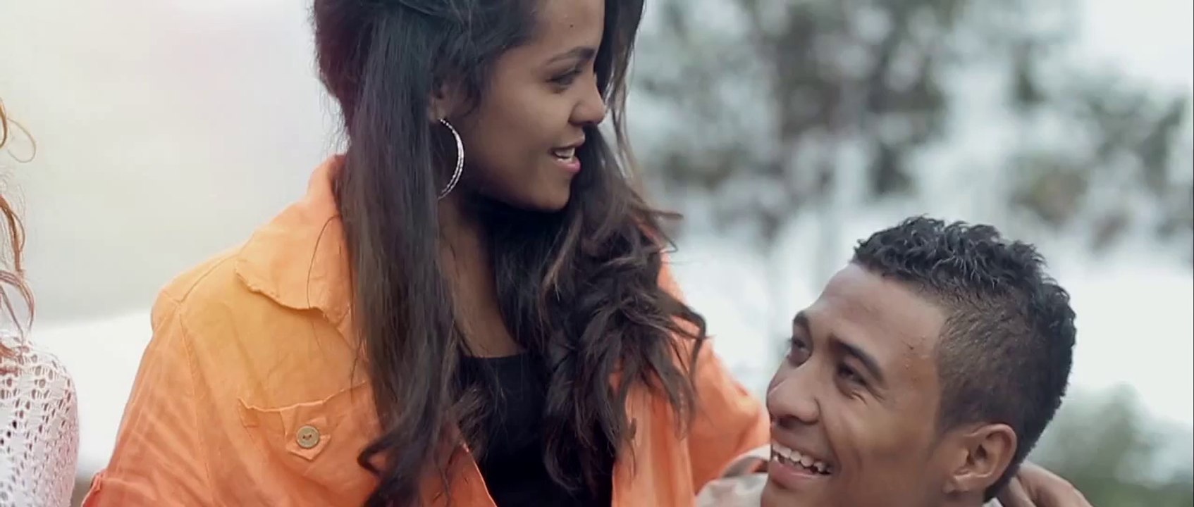 RINDRA  -  Mitia mangina  (gasy - malagasy)