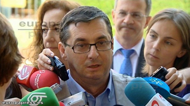 PSOE, IU-ICV y UPyD llevan al TC el 'macrodecreto'