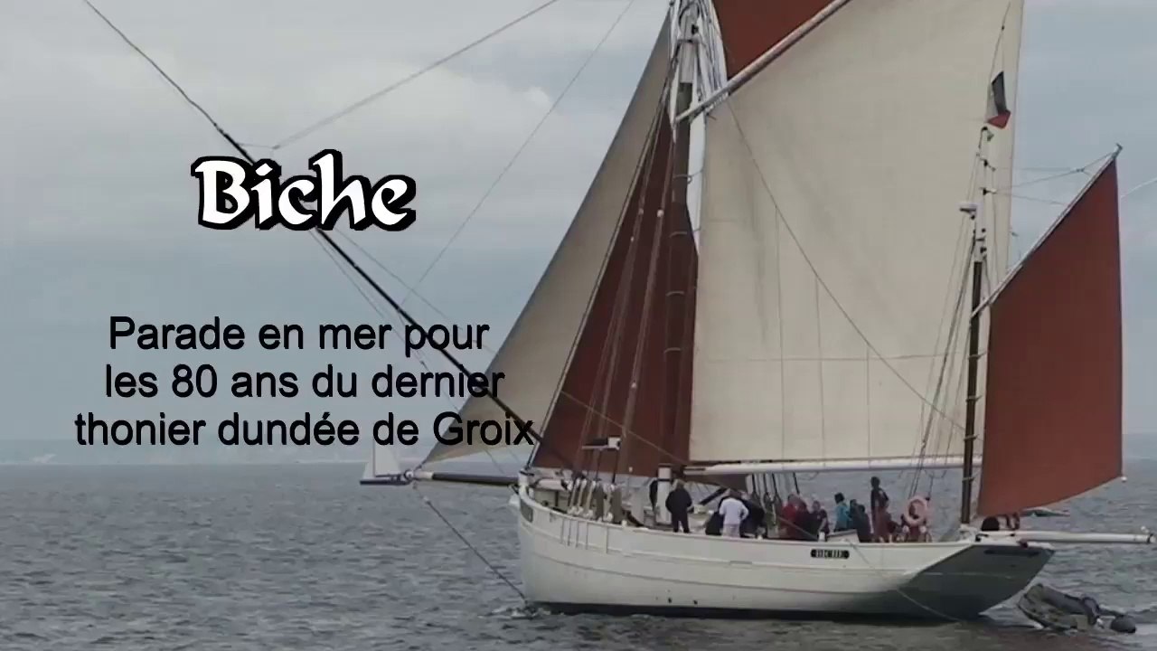 Parade en l'honneur du Biche